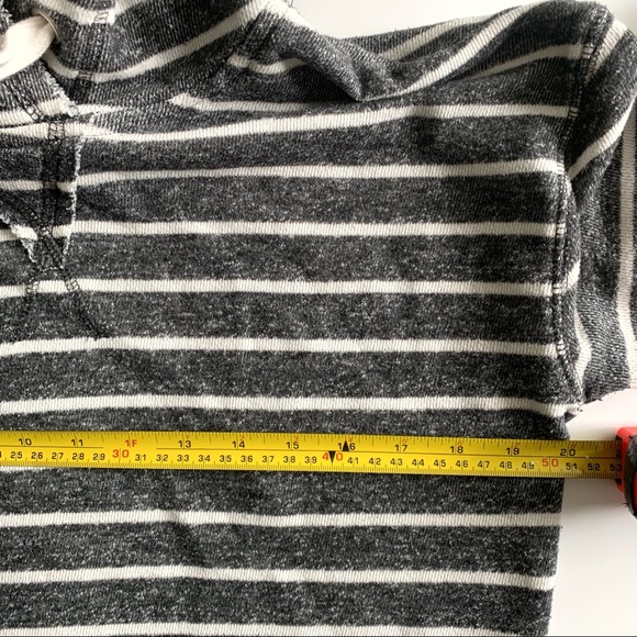 • JO & CO• Grey & White Striped Raw Hem Hoodie Size L - Picture 11 of 11
